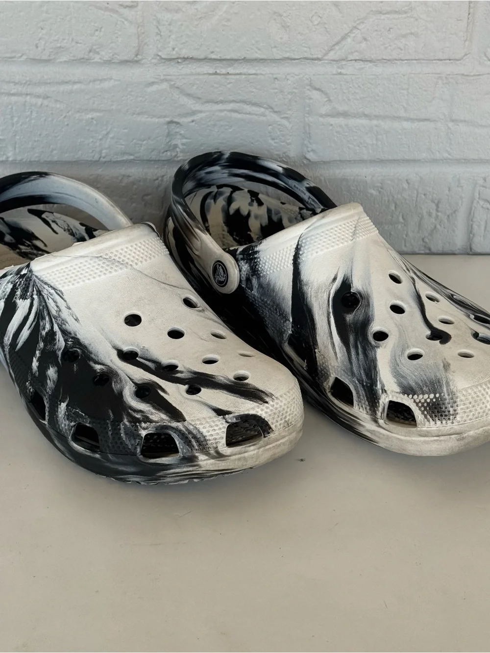Marble Crocs Classic Clogs Men's 11